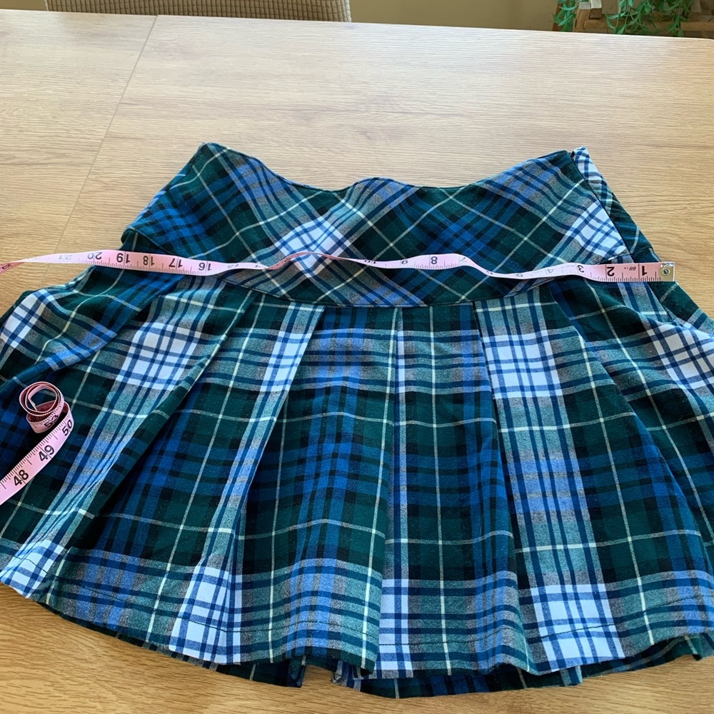 AEO Plaid Skirt - Picture 5 of 9